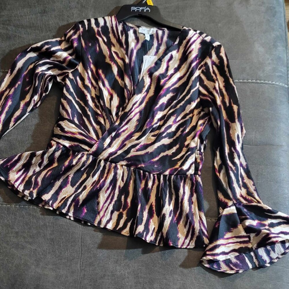 Sofia Jeans by Sofia Vergara Drape Knot Top  Women's size large